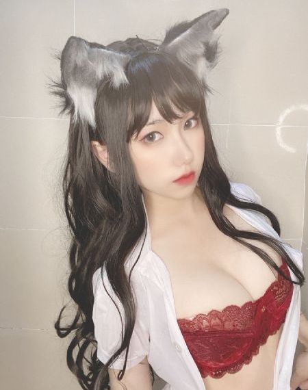诱人年轻的女老板_BD国语日韩电影在线