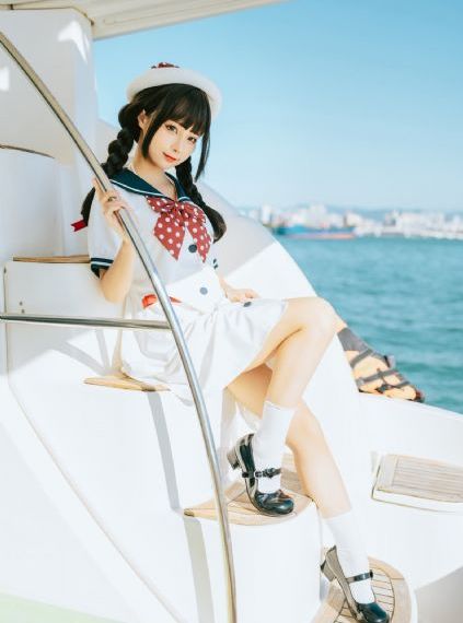 豪放女大兵k8经典片_日韩成人在线